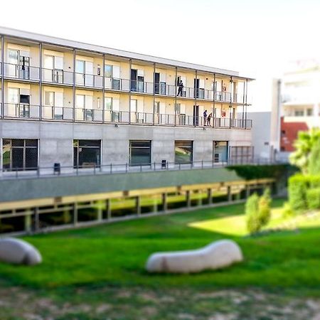 Apartaments Turistics Residencia Vila Nova ヴィラノヴァ・イ・ラ・ジェルトル エクステリア 写真