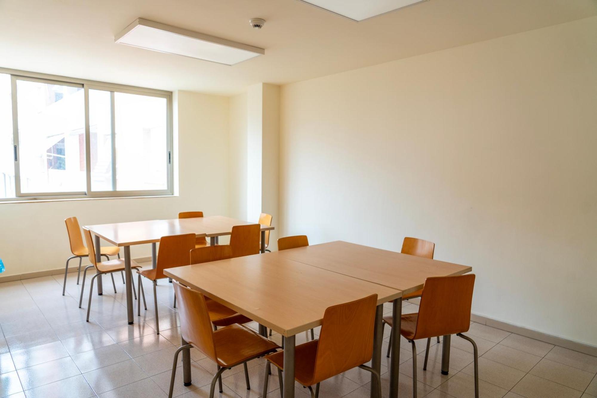 Apartaments Turistics Residencia Vila Nova ヴィラノヴァ・イ・ラ・ジェルトル エクステリア 写真