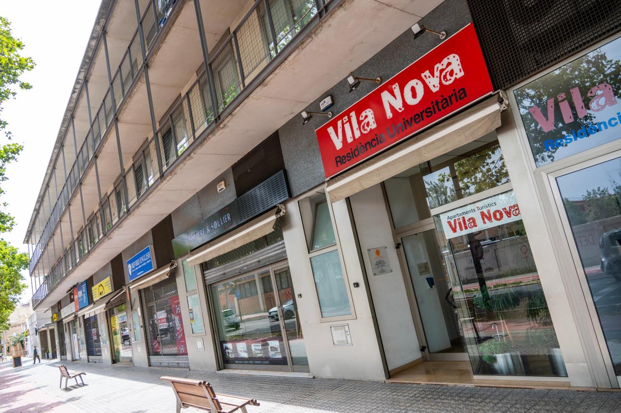 Apartaments Turistics Residencia Vila Nova ヴィラノヴァ・イ・ラ・ジェルトル エクステリア 写真